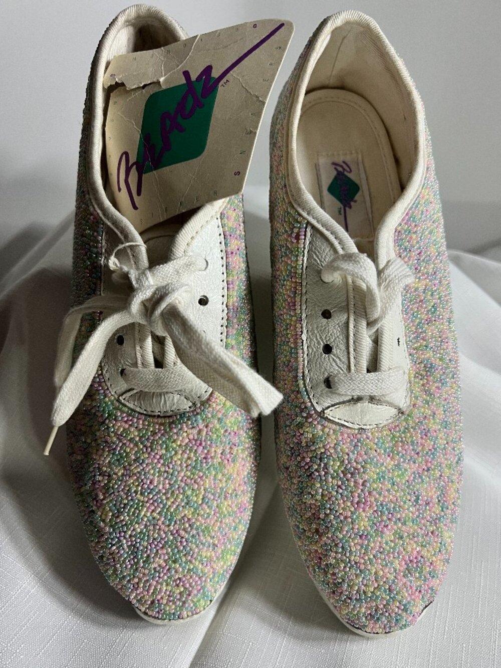 VTG 1989 BEADZ Deadstock Pastel Rainbow Beaded Sneakers Sz 8